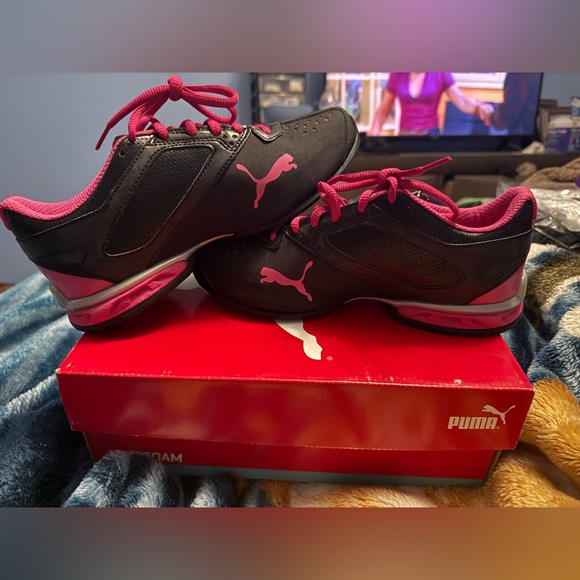 Puma Shoes - Women’s PUMA Tazon 6